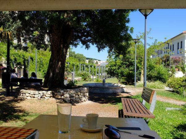 Happily Ever Lisbon Bagian luar foto